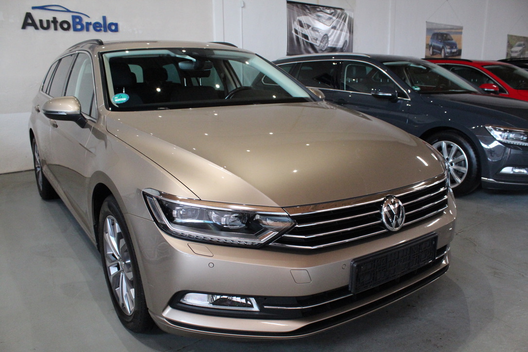 VW Passat B8 2.0 TDI DSG Highline FULL LED - AutoBrela obrázek