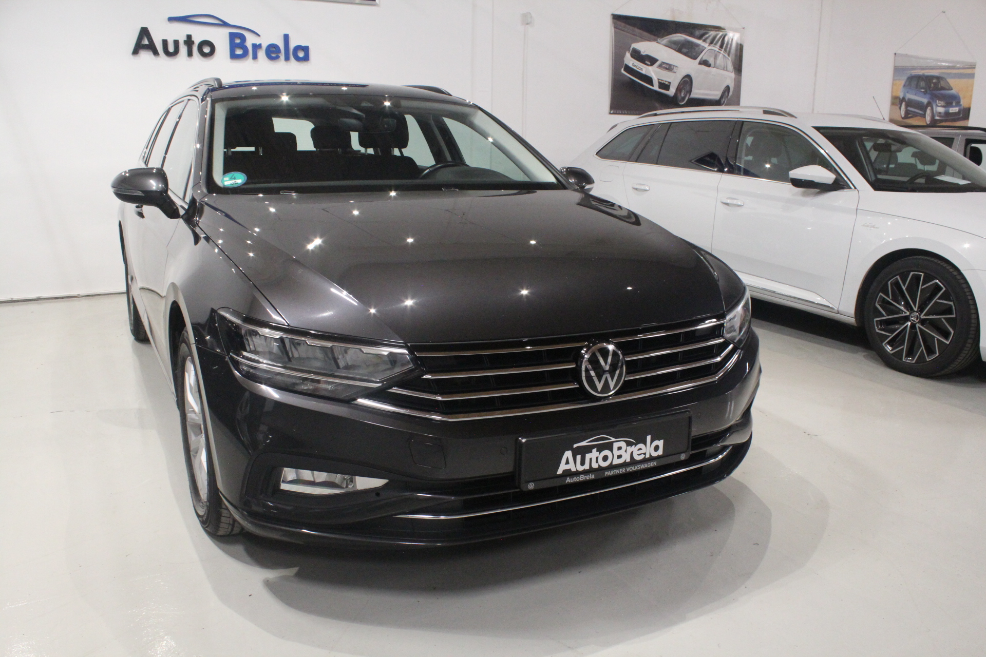 VW Passat B8 2.0 TDI DSG Facelift FULL LED Head up display - AutoBrela obrázek