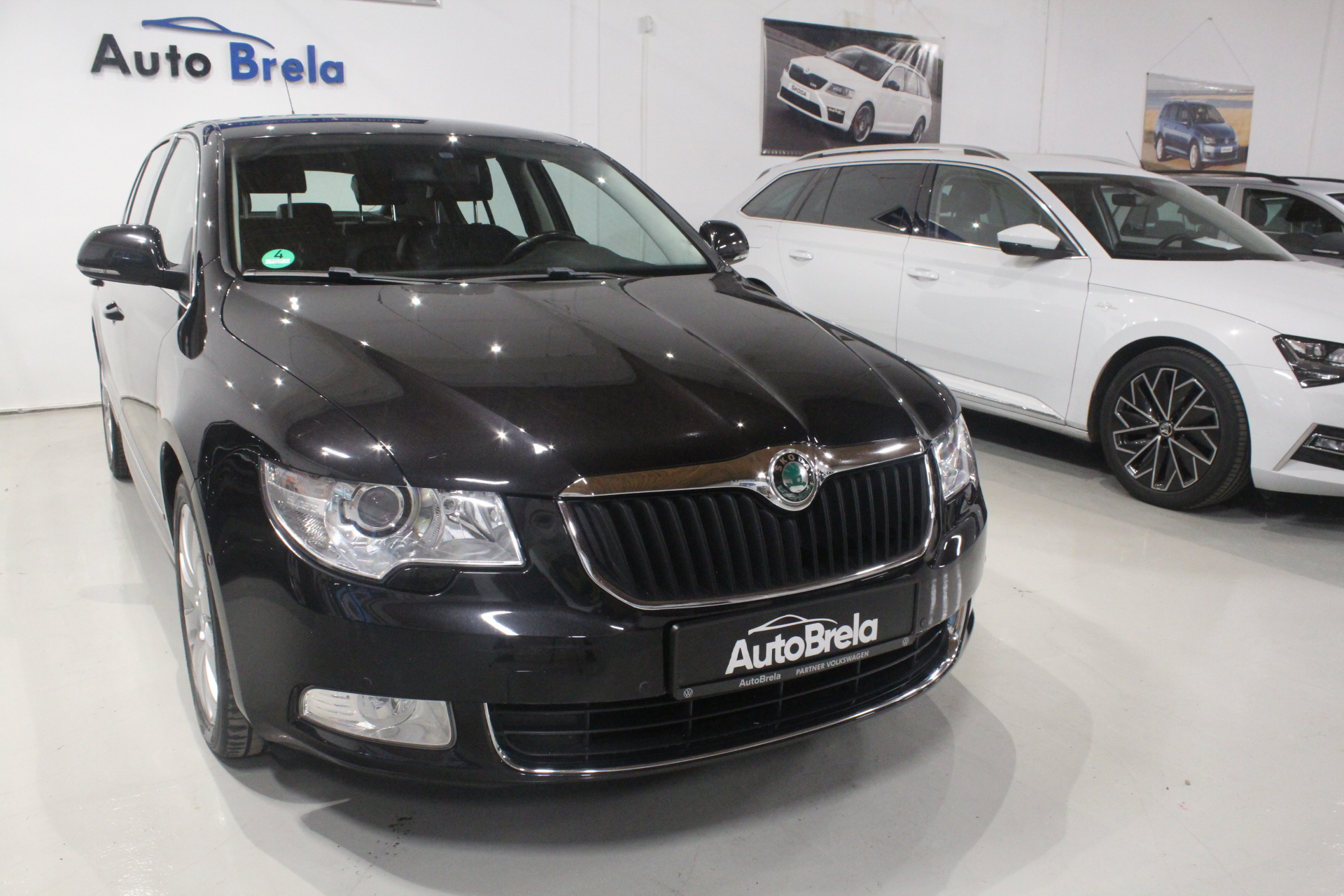 Škoda Superb II 2.0 TDI DSG 103kW Elegance Navigace Xenony - AutoBrela obrázek