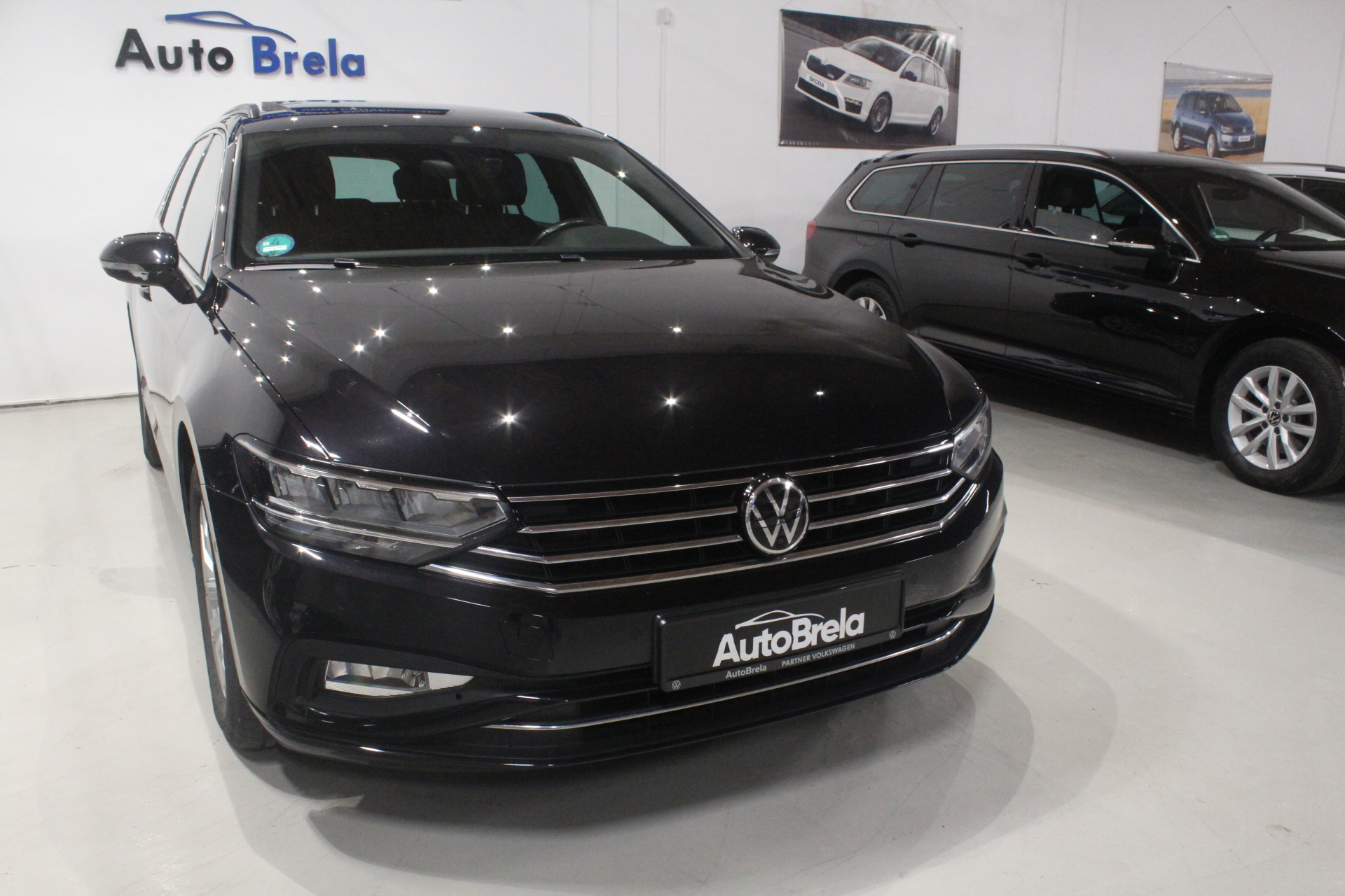 VW Passat B8 2.0 TDI DSG Facelift Info display Nezávislé topení-Navigace-Tažné-Kamery 360″ - AutoBrela obrázek