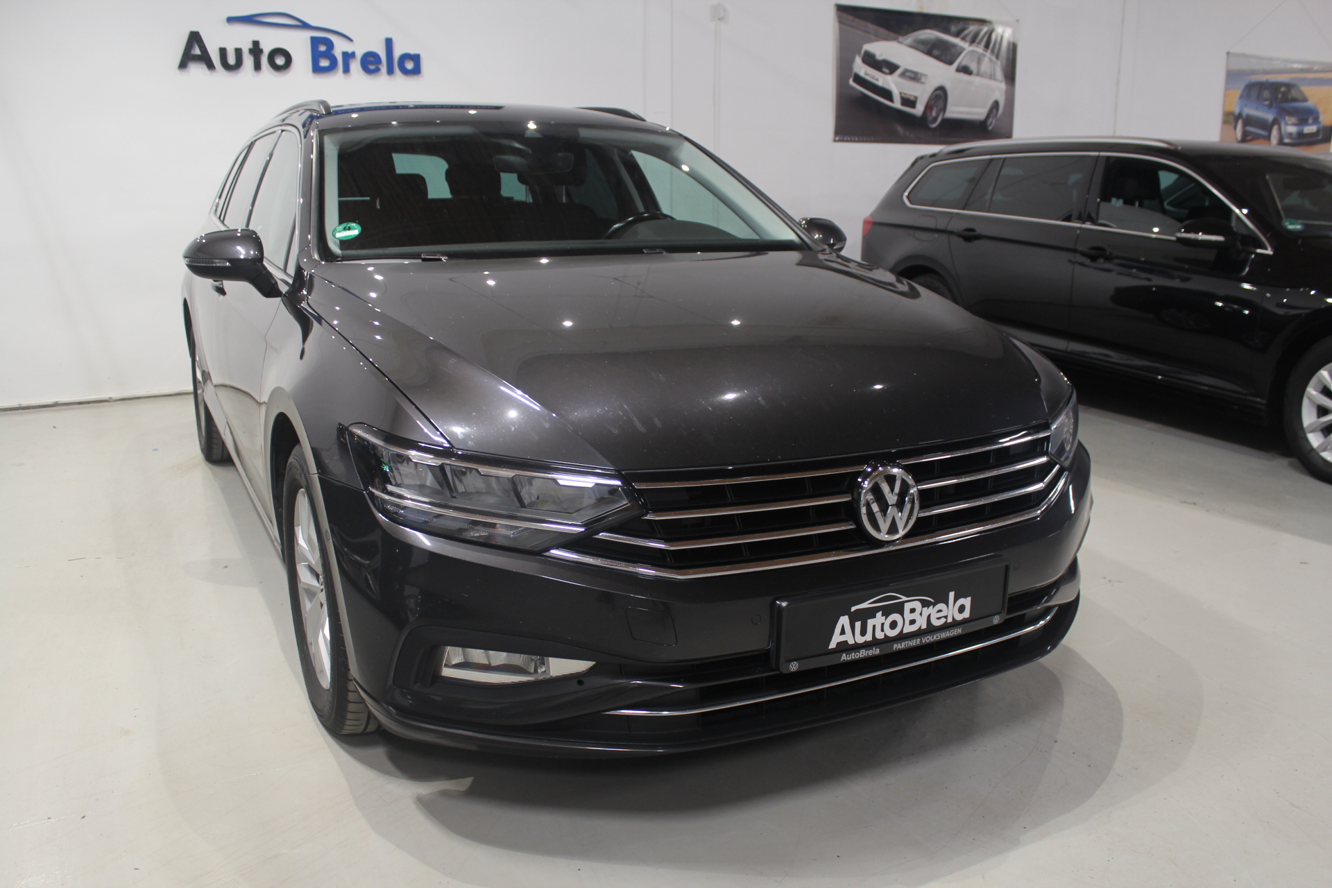 VW Passat B8 2.0 TDI DSG Facelift Navigace Tažné Park Assist Model 2021 - AutoBrela obrázek