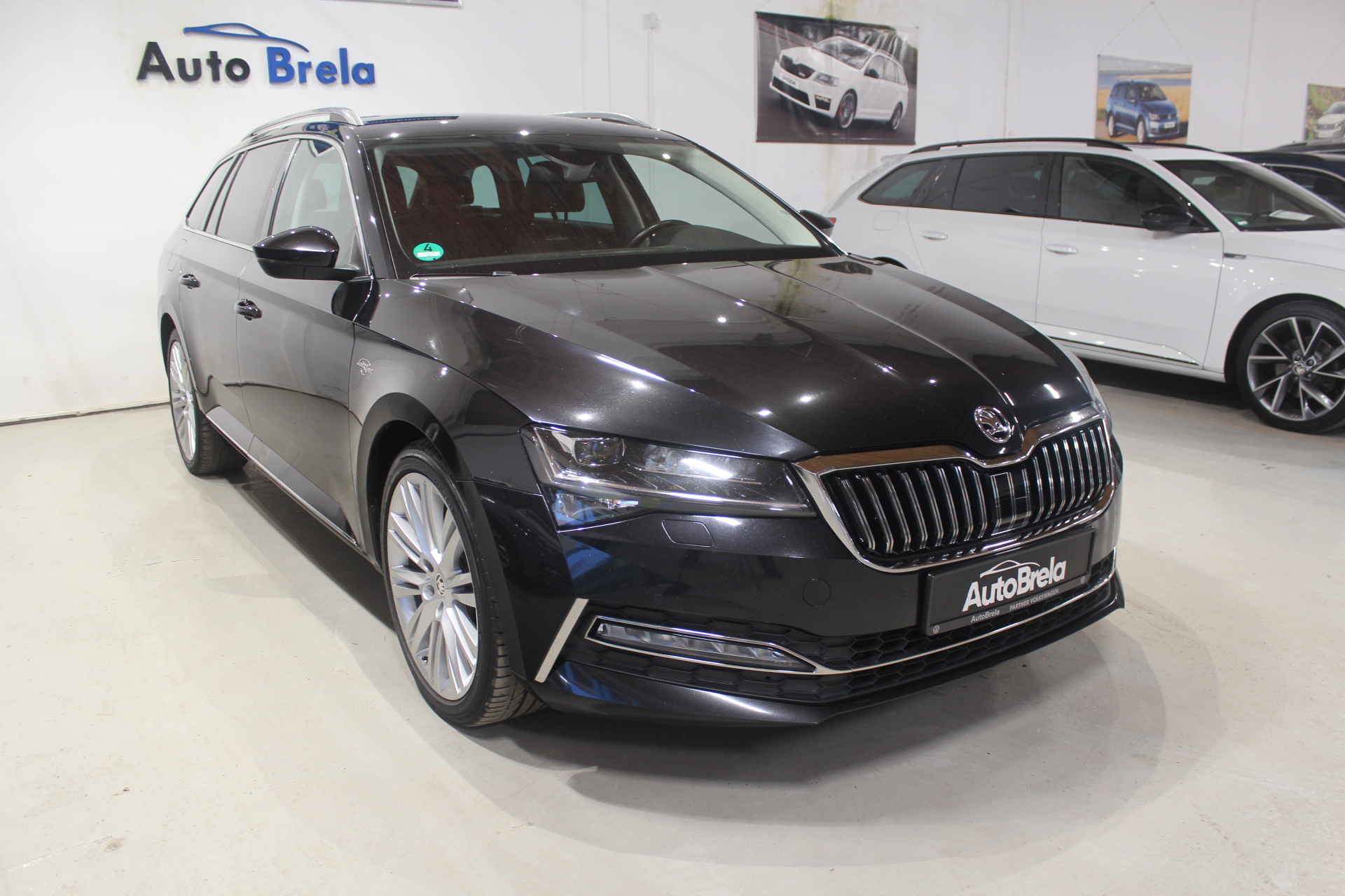 Škoda Superb III 2.0 TDI DSG Facelift L&K  4×4 Tažné zařízení  Matrix  Info display - AutoBrela obrázek