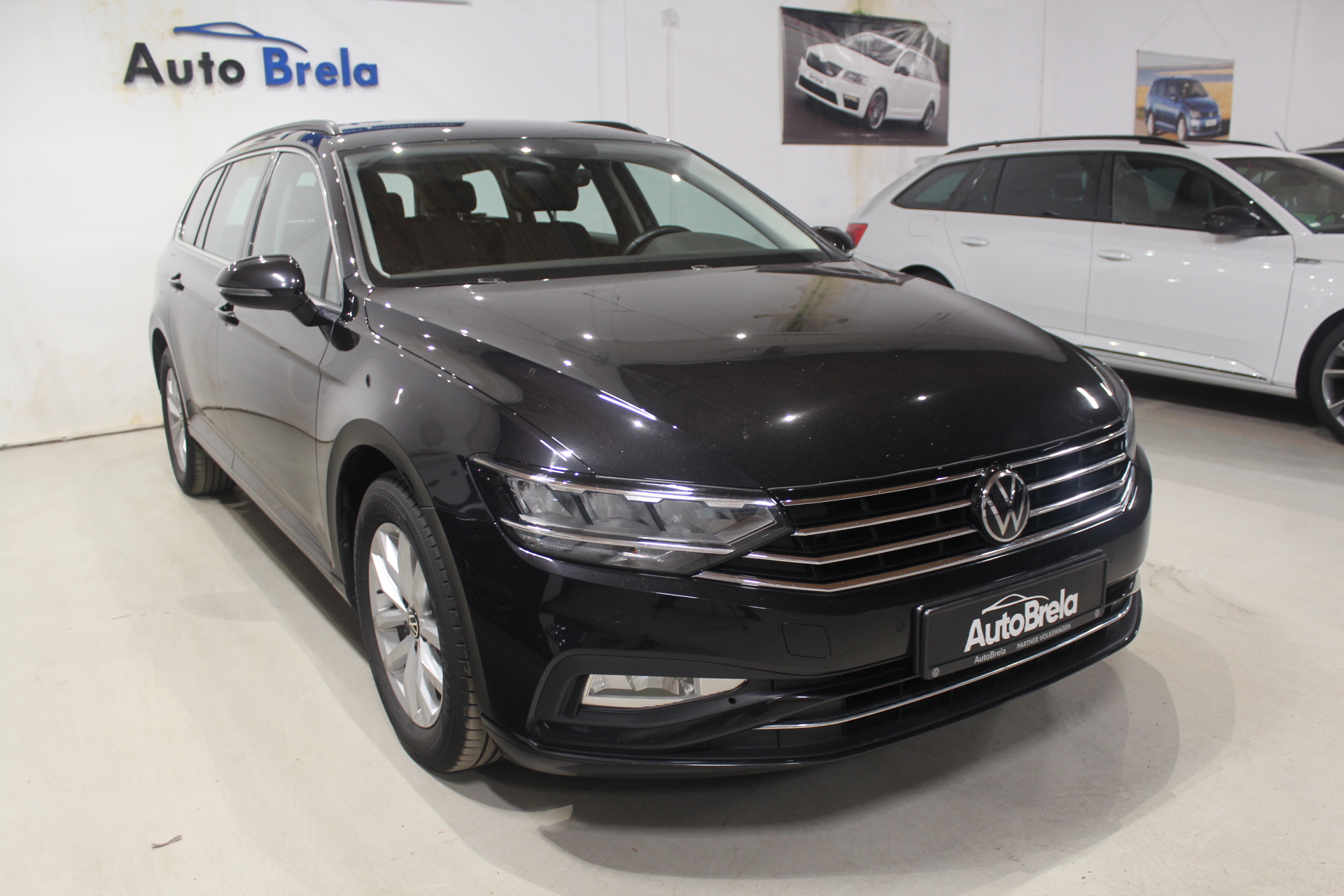 VW Passat B8 2.0 TDI DSG 110kW  Facelift  FULL LED Navigace  Tažné zařízení   Info diplay - AutoBrela obrázek