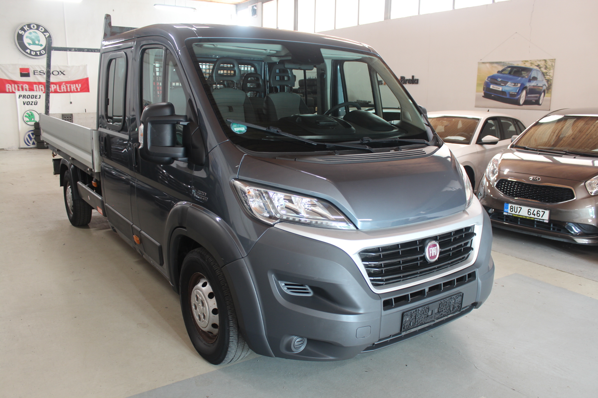 Fiat Ducato 2.3 MTJ 96kW  Maxi  7 Míst Valník  Klimatizace  LED - AutoBrela obrázek