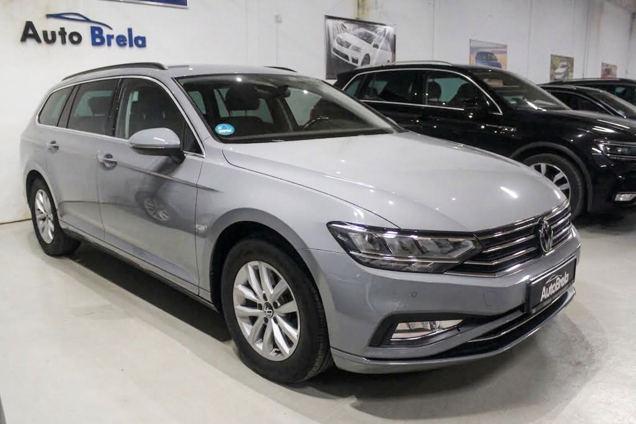 VW Passat B8 2.0 TDI DSG Facelift Matrix Navigace Info Tažné - AutoBrela obrázek